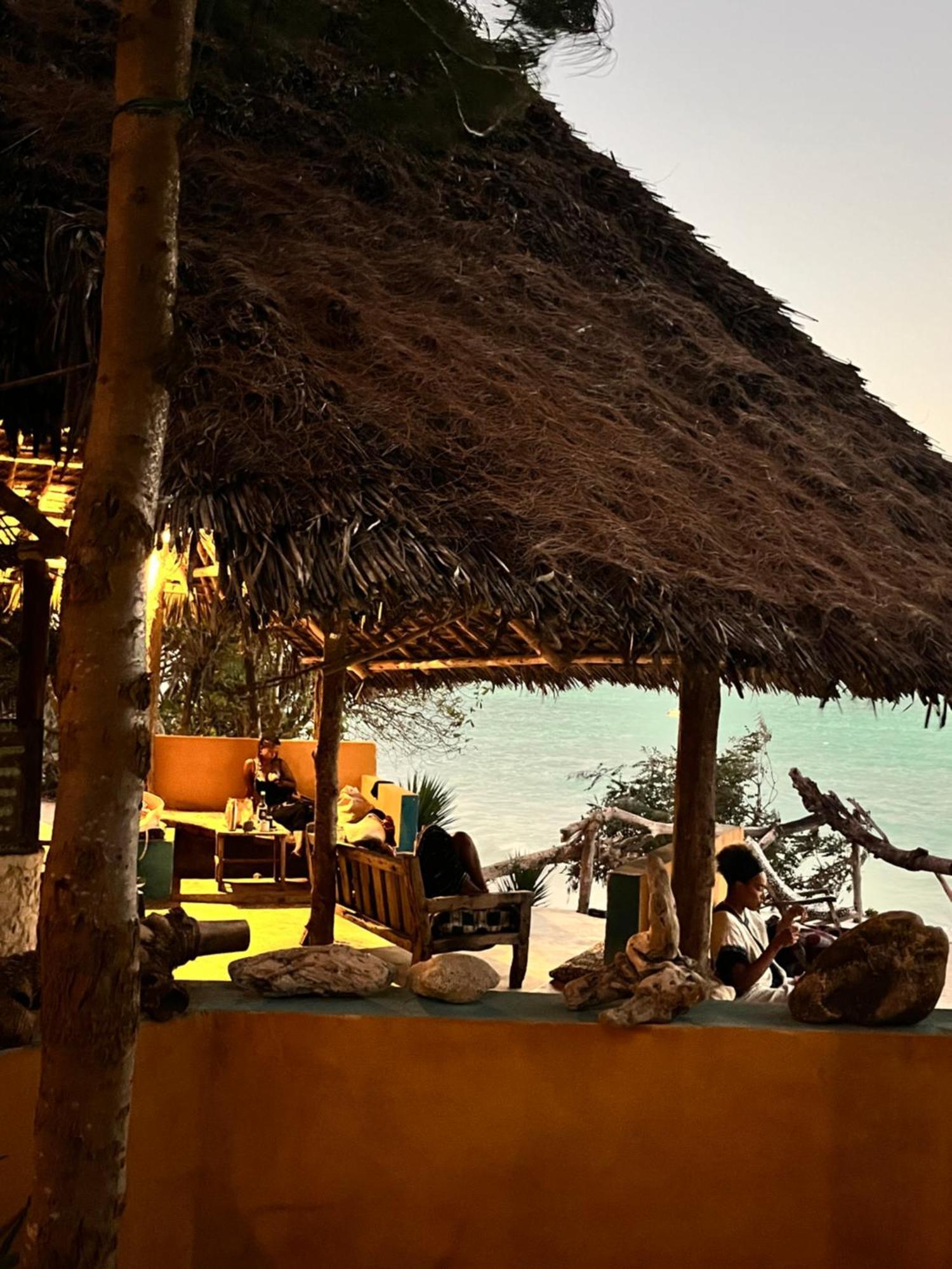 Sazani Beach Lodge And Tidal Lounge Nungwi Ngoại thất bức ảnh